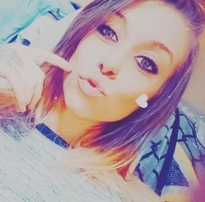 Meet your Posher, Carly